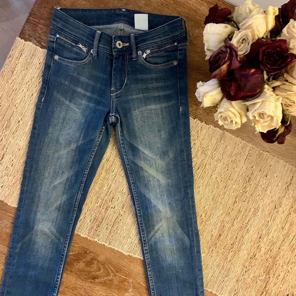 H&M Cropped Skinny Jeans